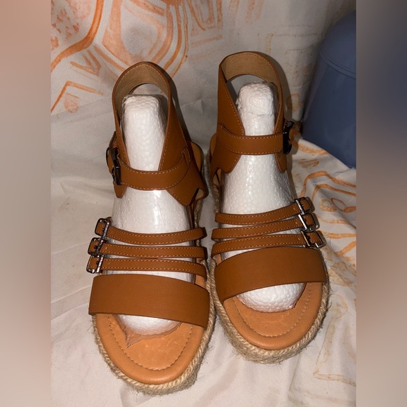 Women's Tan Espadrille Sandals - Picture 2 of 7